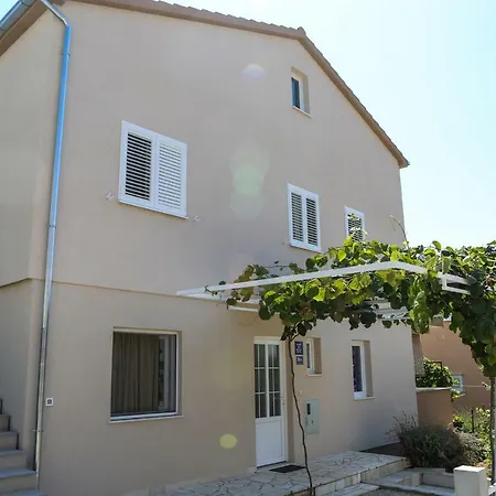 Tija Apartman Orebic